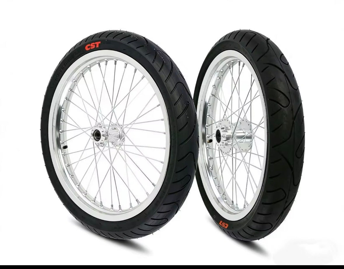 Ultra bee chrome supermotos 70/90-17 90/80-17